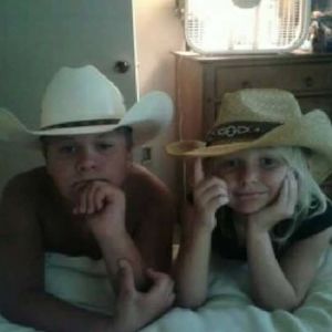 Meet your Posher, Kim